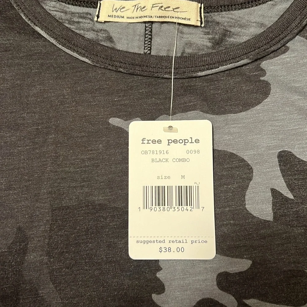 NWT Free People We the Free Clare black and grey camo short sleeve top - Picture 5 of 6